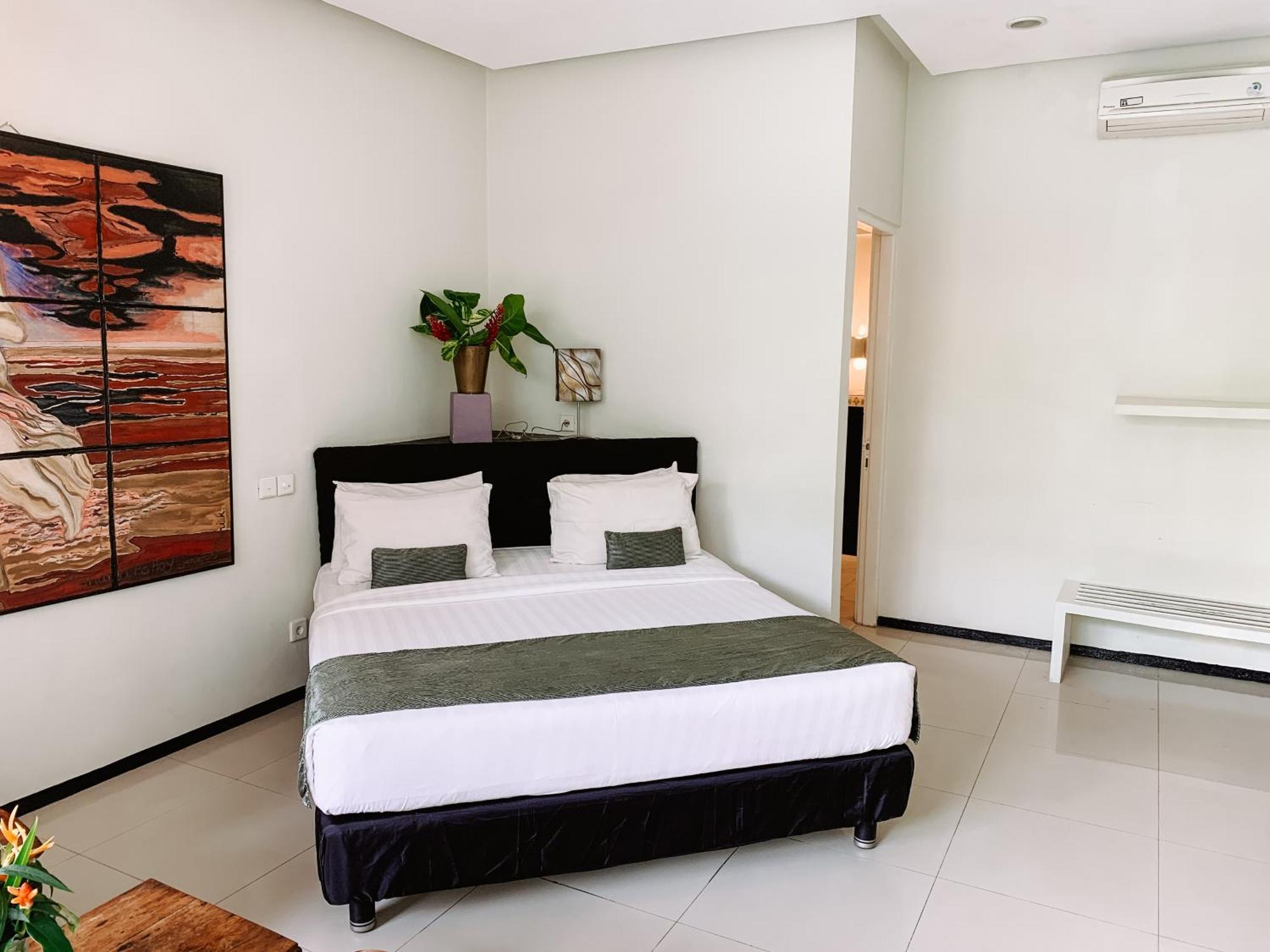 Hotel Casa Artista By Kresna Hospitality Seminyak Exterior foto